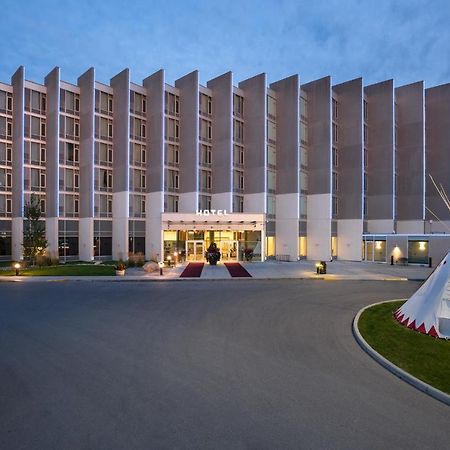 Grey Eagle Resort Калґарі Екстер'єр фото
